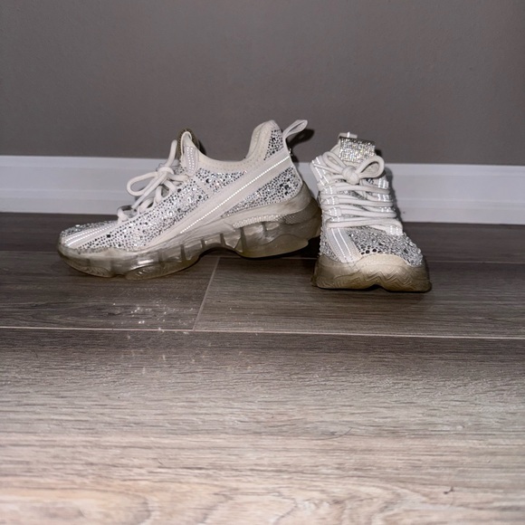 Steve Madden Maxima- R Lace Up Sneaker - Picture 7 of 9